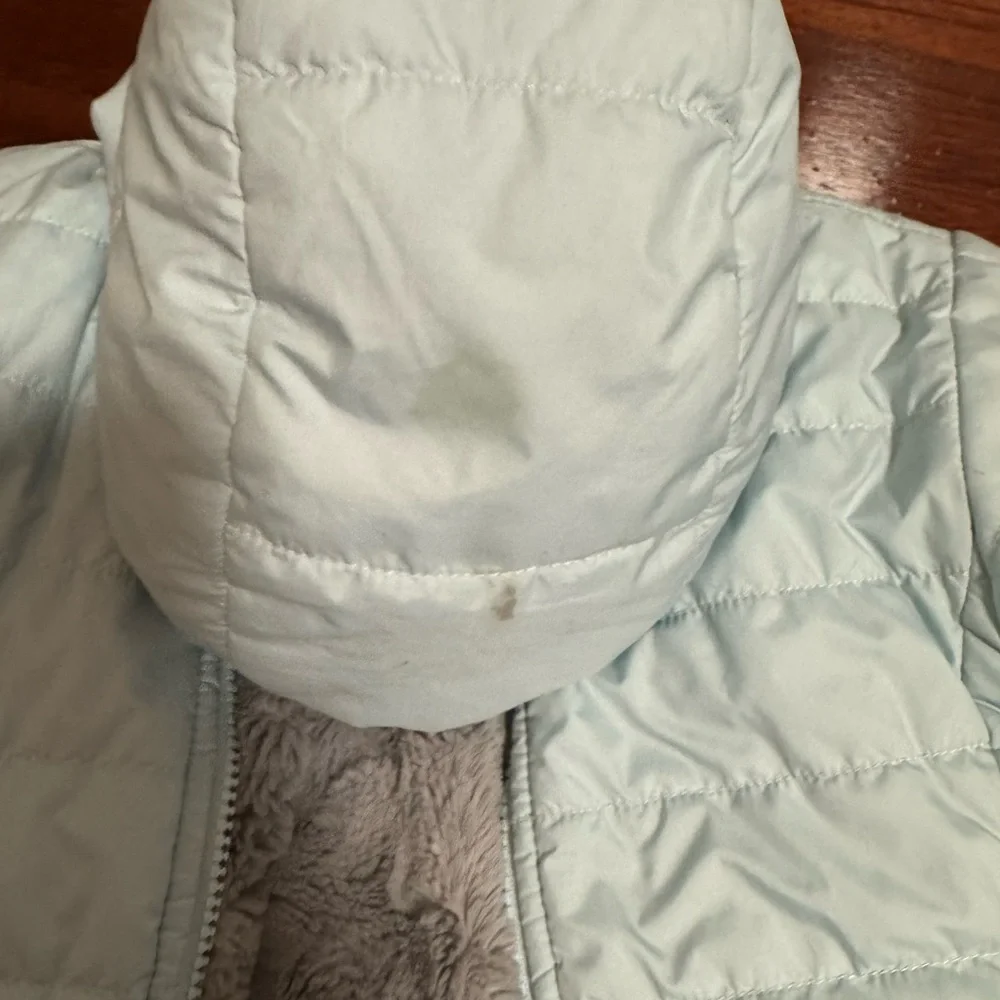 The North Face Reversible Gray Quilted Puffer Jacket - Picture 2 of 8